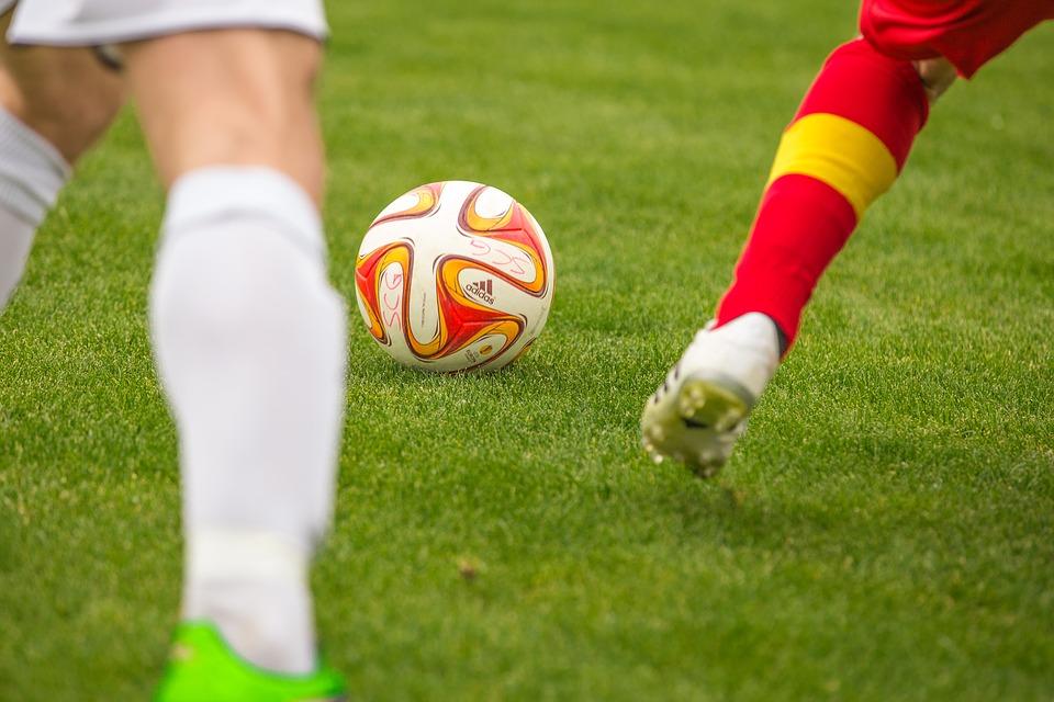 football-1350784_960_720