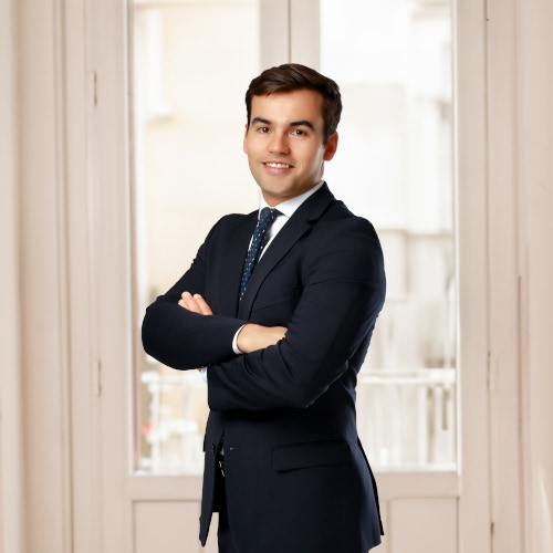 Macrin Zorrilla | Mariscal Abogados